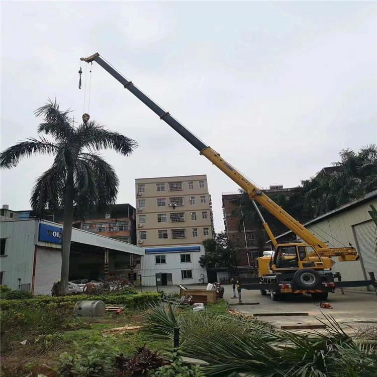 公坡镇12吨吊车出租一天的收费标准是什么