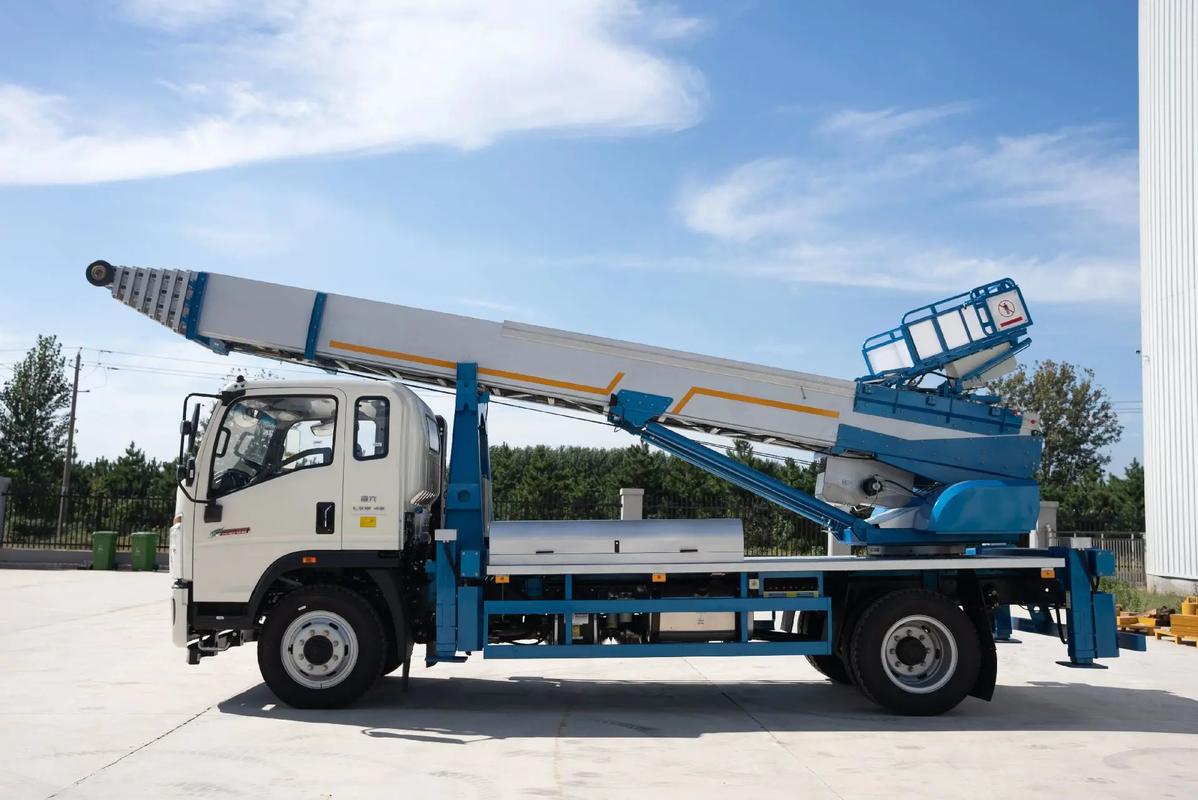 公坡镇云梯上料车租赁费用