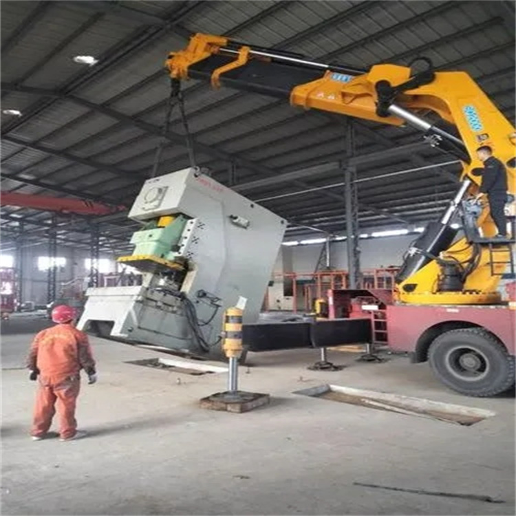 公坡镇80吨折臂吊车出租附近电话